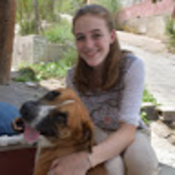 Meet your Posher, Emily - Picture 1 of 1